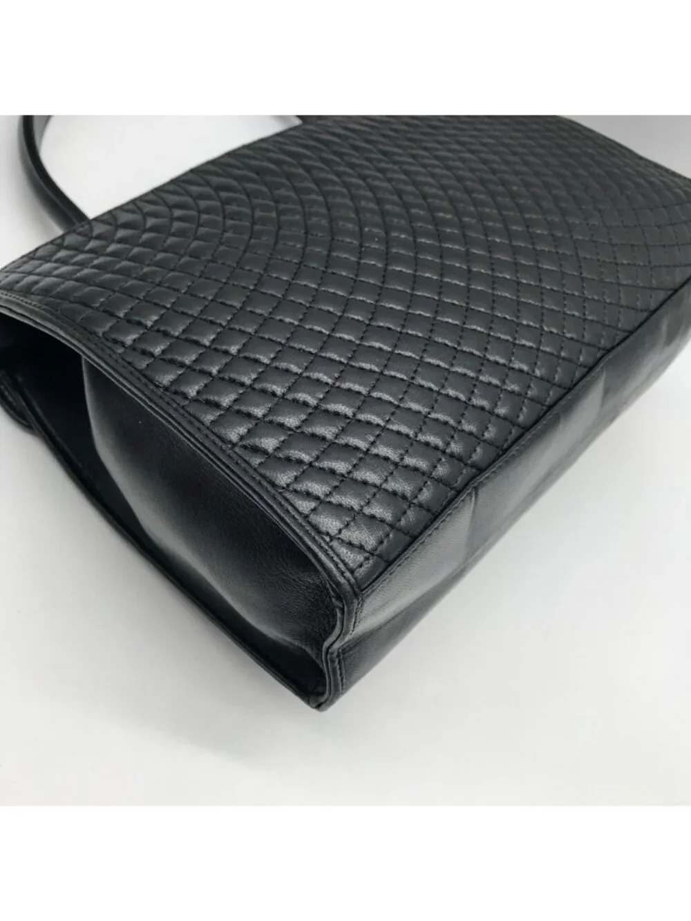 Bally classic elegance